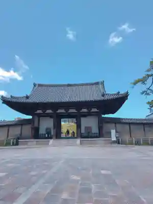 法隆寺の山門・神門