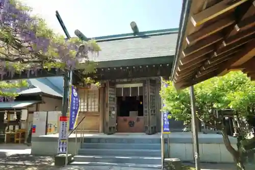 國領神社の本殿・本堂