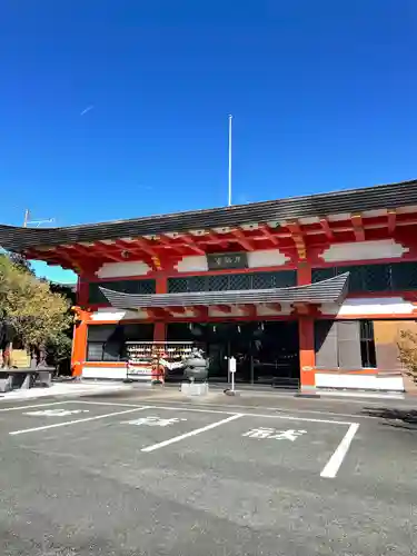 鴨江寺の本殿・本堂