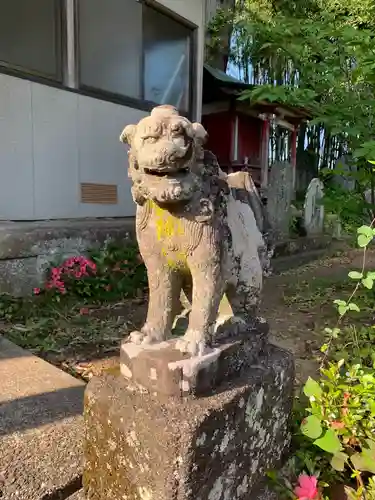 八雲神社の狛犬