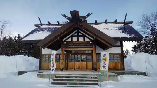 風連神社の本殿