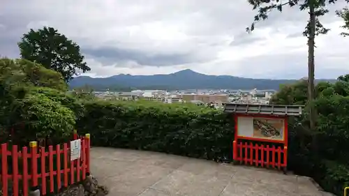 建勲神社の景色