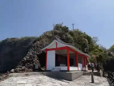 粟嶋社の本殿・本堂