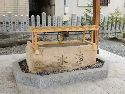 潮江素盞嗚神社の手水舎