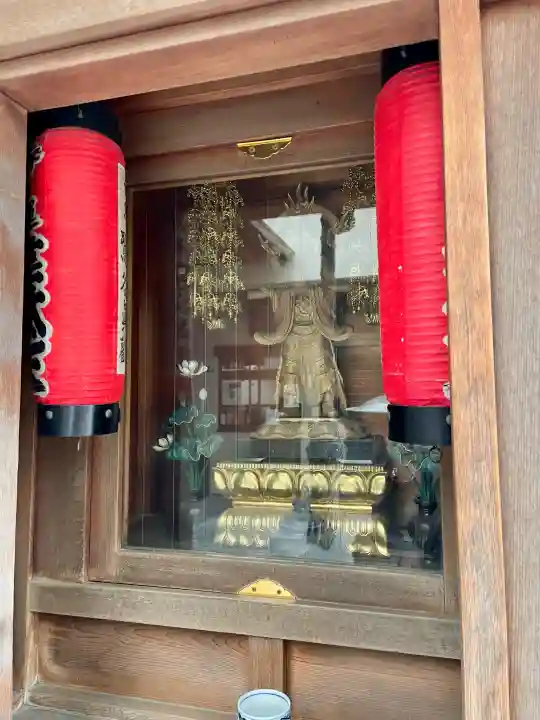 大観音寺の{uncategorized: "未分類", other: "その他", undefined: "問題あり", building: "その他建物", grave: "お墓", sacred_gate: "鳥居", guardian: "狛犬", statue: "像", buddha: "仏像", history: "歴史", nature: "自然", garden: "庭園", animal: "動物", pagoda: "塔", temizu: "手水舎", mountain_gate: "山門・神門", sanctuary: "本殿・本堂", subordinate: "末社・摂社", art: "芸術", scenery: "景色", jizo: "地蔵", ema: "絵馬", goshuin: "御朱印", omikuji: "おみくじ", items: "授与品その他", amulet: "お守り", goshuincho: "御朱印帳", eats: "食事", festival: "お祭り", votive_dance: "神楽", shichigosan: "七五三参", wedding: "結婚式", experience: "体験その他", initially: "初詣", around: "周辺", anti_infection: "感染症対策"}