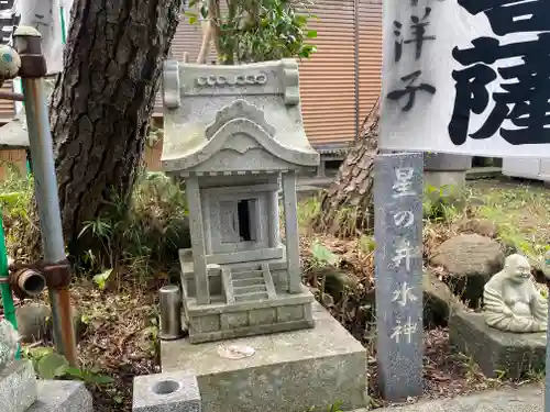 星井寺（ 明鏡山円満院星井寺虚空蔵堂 ）の末社