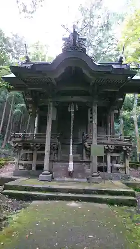 養父神社の本殿・本堂