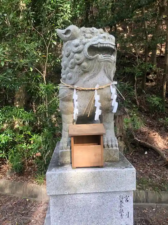 宇佐八幡神社の狛犬