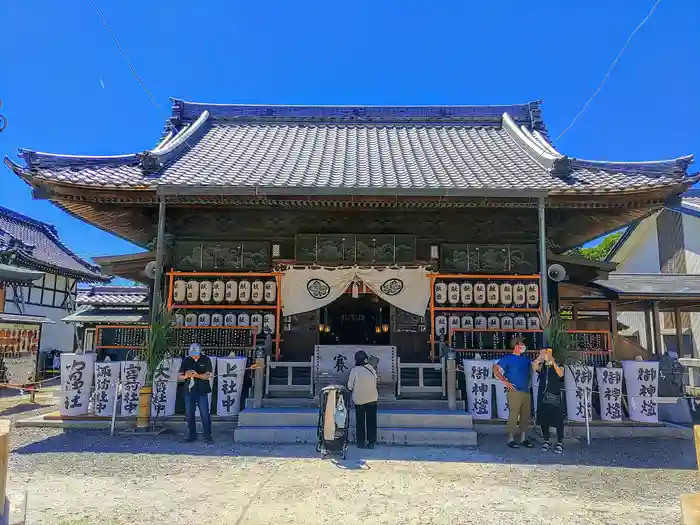 三河一色諏訪神社の本殿