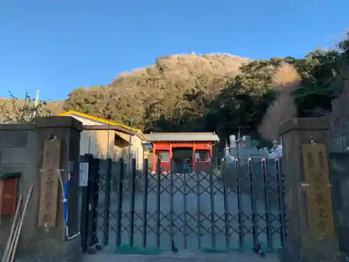 妙法山養老寺の山門・神門