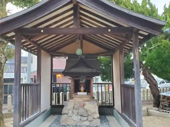 八幡神社の末社・摂社