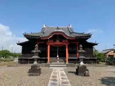 日在寺の本殿・本堂
