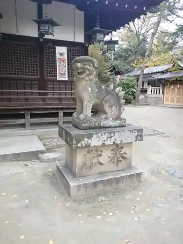 六甲八幡神社の狛犬