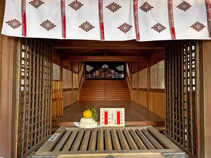 堤治神社の本殿・本堂