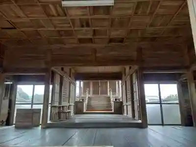 石貫神社の本殿