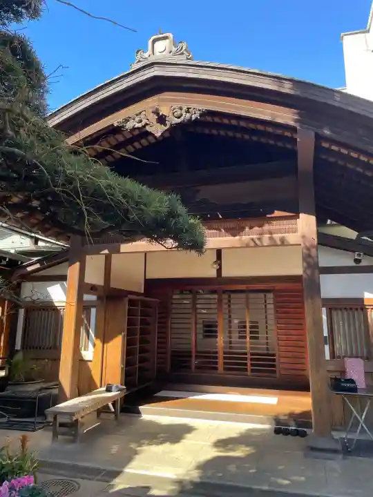 西教寺の{uncategorized: "未分類", other: "その他", undefined: "問題あり", building: "その他建物", grave: "お墓", sacred_gate: "鳥居", guardian: "狛犬", statue: "像", buddha: "仏像", history: "歴史", nature: "自然", garden: "庭園", animal: "動物", pagoda: "塔", temizu: "手水舎", mountain_gate: "山門・神門", sanctuary: "本殿・本堂", subordinate: "末社・摂社", art: "芸術", scenery: "景色", jizo: "地蔵", ema: "絵馬", goshuin: "御朱印", omikuji: "おみくじ", items: "授与品その他", amulet: "お守り", goshuincho: "御朱印帳", eats: "食事", festival: "お祭り", votive_dance: "神楽", shichigosan: "七五三参", wedding: "結婚式", experience: "体験その他", initially: "初詣", around: "周辺", anti_infection: "感染症対策"}