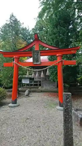 彌勒寺の鳥居