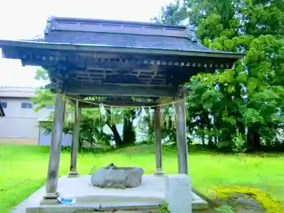 諏訪神社の手水舎