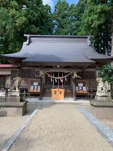 熊野神社の本殿・本堂
