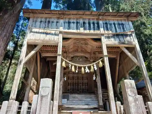 白山中居神社のその他建物