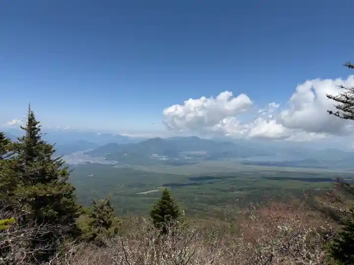冨士山小御嶽神社の{uncategorized: "未分類", other: "その他", undefined: "問題あり", building: "その他建物", grave: "お墓", sacred_gate: "鳥居", guardian: "狛犬", statue: "像", buddha: "仏像", history: "歴史", nature: "自然", garden: "庭園", animal: "動物", pagoda: "塔", temizu: "手水舎", mountain_gate: "山門・神門", sanctuary: "本殿・本堂", subordinate: "末社・摂社", art: "芸術", scenery: "景色", jizo: "地蔵", ema: "絵馬", goshuin: "御朱印", omikuji: "おみくじ", items: "授与品その他", amulet: "お守り", goshuincho: "御朱印帳", eats: "食事", festival: "お祭り", votive_dance: "神楽", shichigosan: "七五三参", wedding: "結婚式", experience: "体験その他", initially: "初詣", around: "周辺", anti_infection: "感染症対策"}