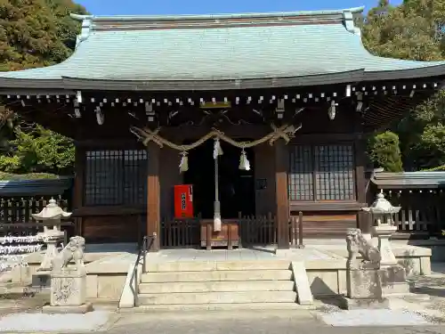 辰尾神社の{uncategorized: "未分類", other: "その他", undefined: "問題あり", building: "その他建物", grave: "お墓", sacred_gate: "鳥居", guardian: "狛犬", statue: "像", buddha: "仏像", history: "歴史", nature: "自然", garden: "庭園", animal: "動物", pagoda: "塔", temizu: "手水舎", mountain_gate: "山門・神門", sanctuary: "本殿・本堂", subordinate: "末社・摂社", art: "芸術", scenery: "景色", jizo: "地蔵", ema: "絵馬", goshuin: "御朱印", omikuji: "おみくじ", items: "授与品その他", amulet: "お守り", goshuincho: "御朱印帳", eats: "食事", festival: "お祭り", votive_dance: "神楽", shichigosan: "七五三参", wedding: "結婚式", experience: "体験その他", initially: "初詣", around: "周辺", anti_infection: "感染症対策"}