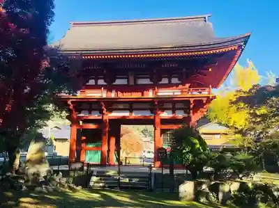 瀧山東照宮の山門・神門