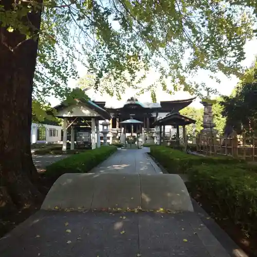 星谷寺の本殿・本堂