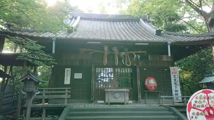 小芝八幡宮の本殿・本堂