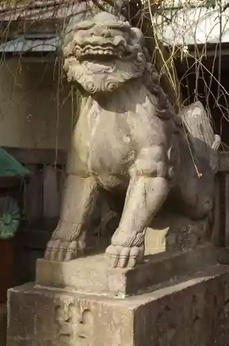 筑土八幡神社の狛犬