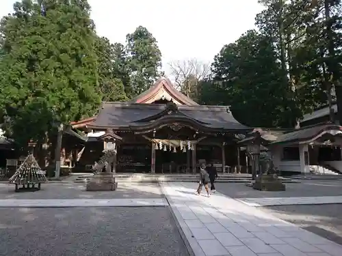 白山比咩神社の本殿