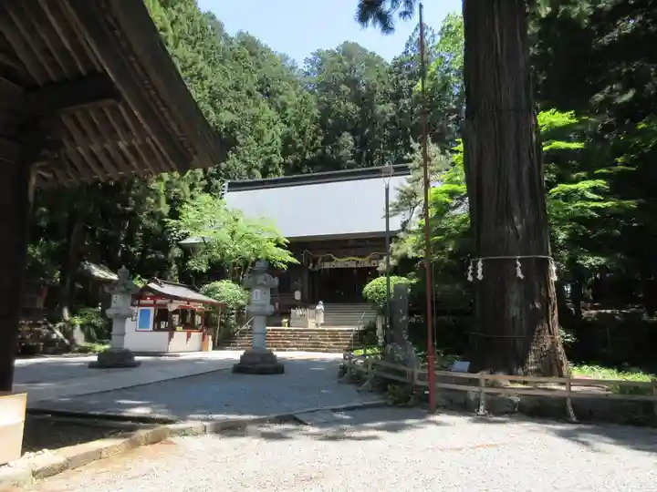 河口浅間神社の本殿・本堂