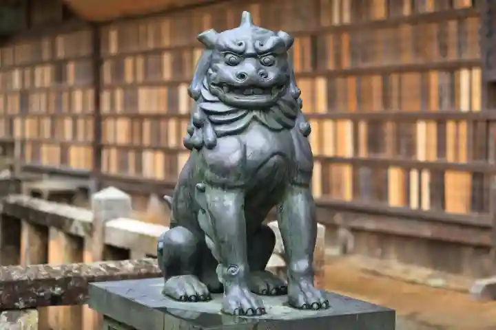 丹生都比売神社の{uncategorized: "未分類", other: "その他", undefined: "問題あり", building: "その他建物", grave: "お墓", sacred_gate: "鳥居", guardian: "狛犬", statue: "像", buddha: "仏像", history: "歴史", nature: "自然", garden: "庭園", animal: "動物", pagoda: "塔", temizu: "手水舎", mountain_gate: "山門・神門", sanctuary: "本殿・本堂", subordinate: "末社・摂社", art: "芸術", scenery: "景色", jizo: "地蔵", ema: "絵馬", goshuin: "御朱印", omikuji: "おみくじ", items: "授与品その他", amulet: "お守り", goshuincho: "御朱印帳", eats: "食事", festival: "お祭り", votive_dance: "神楽", shichigosan: "七五三参", wedding: "結婚式", experience: "体験その他", initially: "初詣", around: "周辺", anti_infection: "感染症対策"}