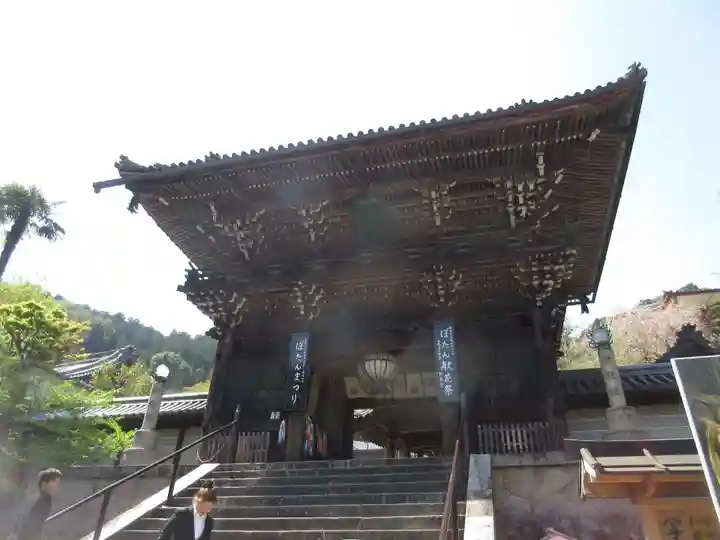 長谷寺の山門・神門