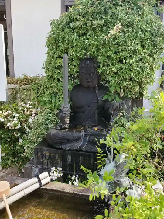 大聖寺(土浦大師不動尊)の手水舎