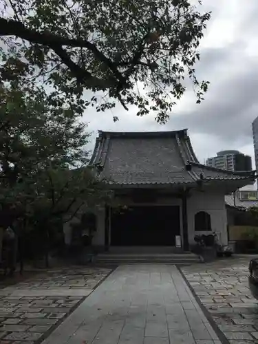江岸寺の本殿・本堂