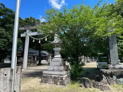 灰宝神社の鳥居