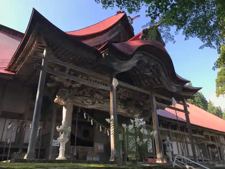 出羽月山湯殿山摂社岩根沢三神社(三山神社)(山形県)