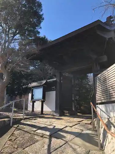 本行寺の山門