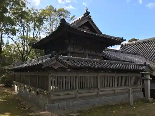 降松神社の本殿