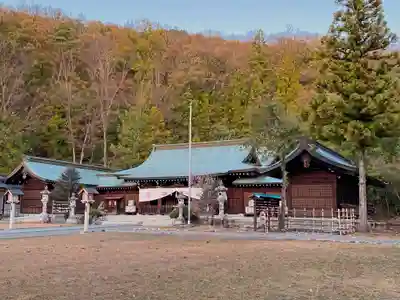 山梨縣護國神社の本殿・本堂