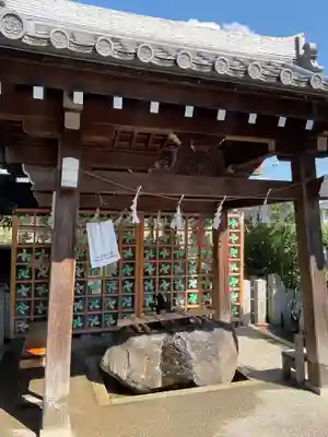 御嶽神社茅萱宮の手水舎