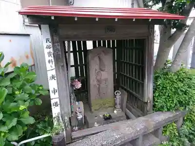 庚申塔のその他建物
