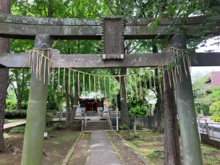 粕谷八幡神社の{uncategorized: "未分類", other: "その他", undefined: "問題あり", building: "その他建物", grave: "お墓", sacred_gate: "鳥居", guardian: "狛犬", statue: "像", buddha: "仏像", history: "歴史", nature: "自然", garden: "庭園", animal: "動物", pagoda: "塔", temizu: "手水舎", mountain_gate: "山門・神門", sanctuary: "本殿・本堂", subordinate: "末社・摂社", art: "芸術", scenery: "景色", jizo: "地蔵", ema: "絵馬", goshuin: "御朱印", omikuji: "おみくじ", items: "授与品その他", amulet: "お守り", goshuincho: "御朱印帳", eats: "食事", festival: "お祭り", votive_dance: "神楽", shichigosan: "七五三参", wedding: "結婚式", experience: "体験その他", initially: "初詣", around: "周辺", anti_infection: "感染症対策"}