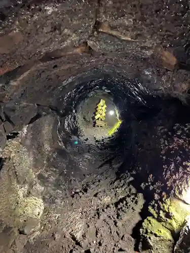 無戸室浅間神社(船津胎内神社)(山梨県)