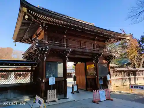 諏訪神社の山門