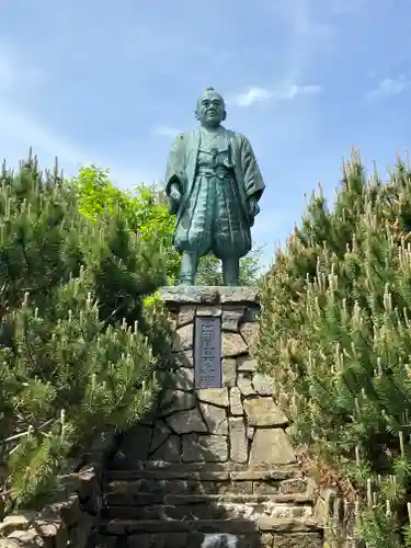 根室金刀比羅神社の像