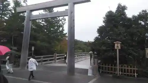 伊勢神宮内宮（皇大神宮）の鳥居