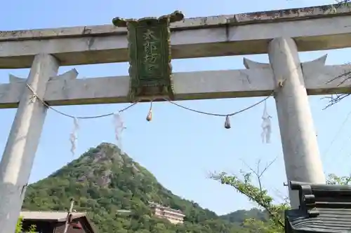 阿賀神社の鳥居