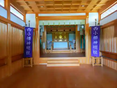 西小梛神明社（西小梛町）の本殿・本堂